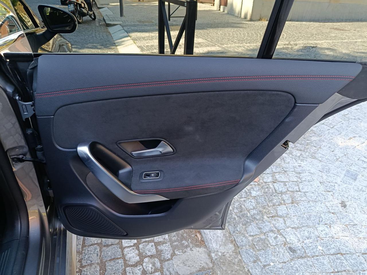 Mercedes-Benz CLA 220 AMG Line Advanced Pl #11383