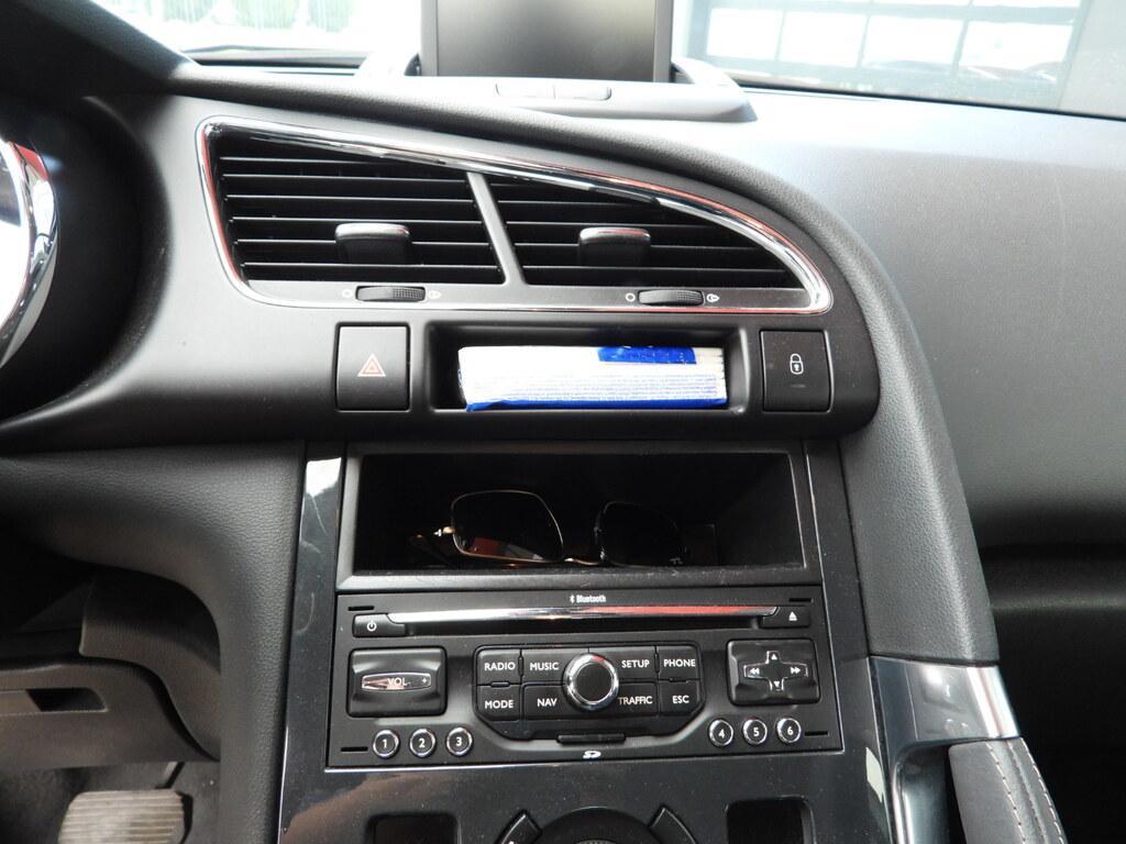 Peugeot 3008 1.6 e-HDi Business Robotizzato