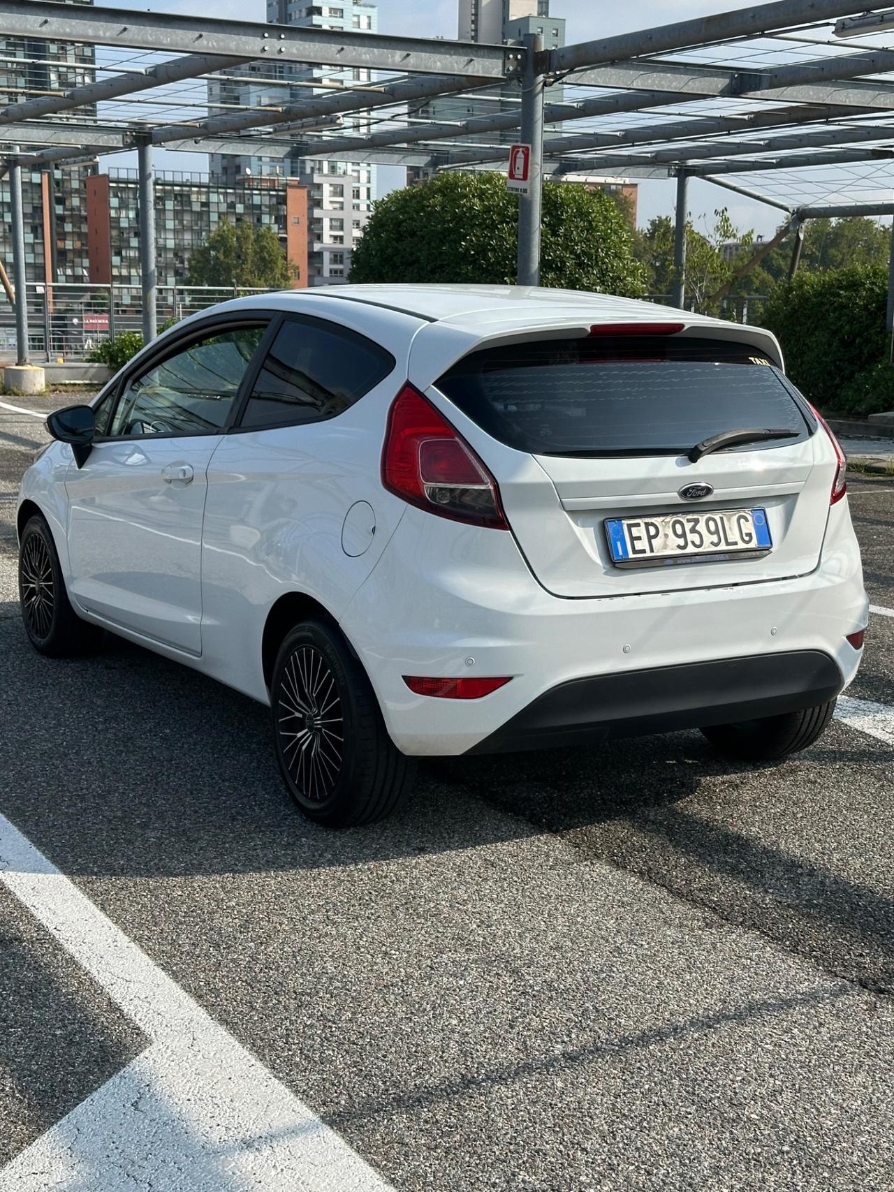 Ford Fiesta 1.0 80CV 3 porte Titanium