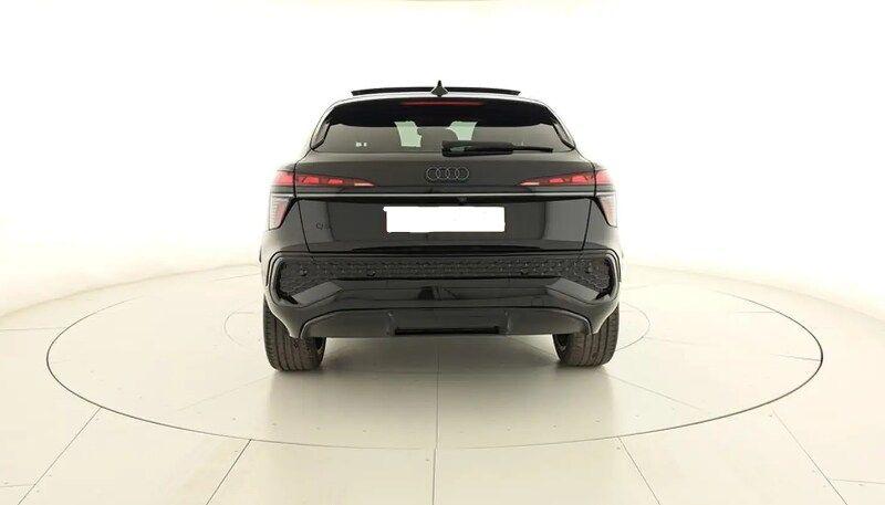 AUDI Q3 SPB TDI 142 kW S tronic quattro S Line Edition