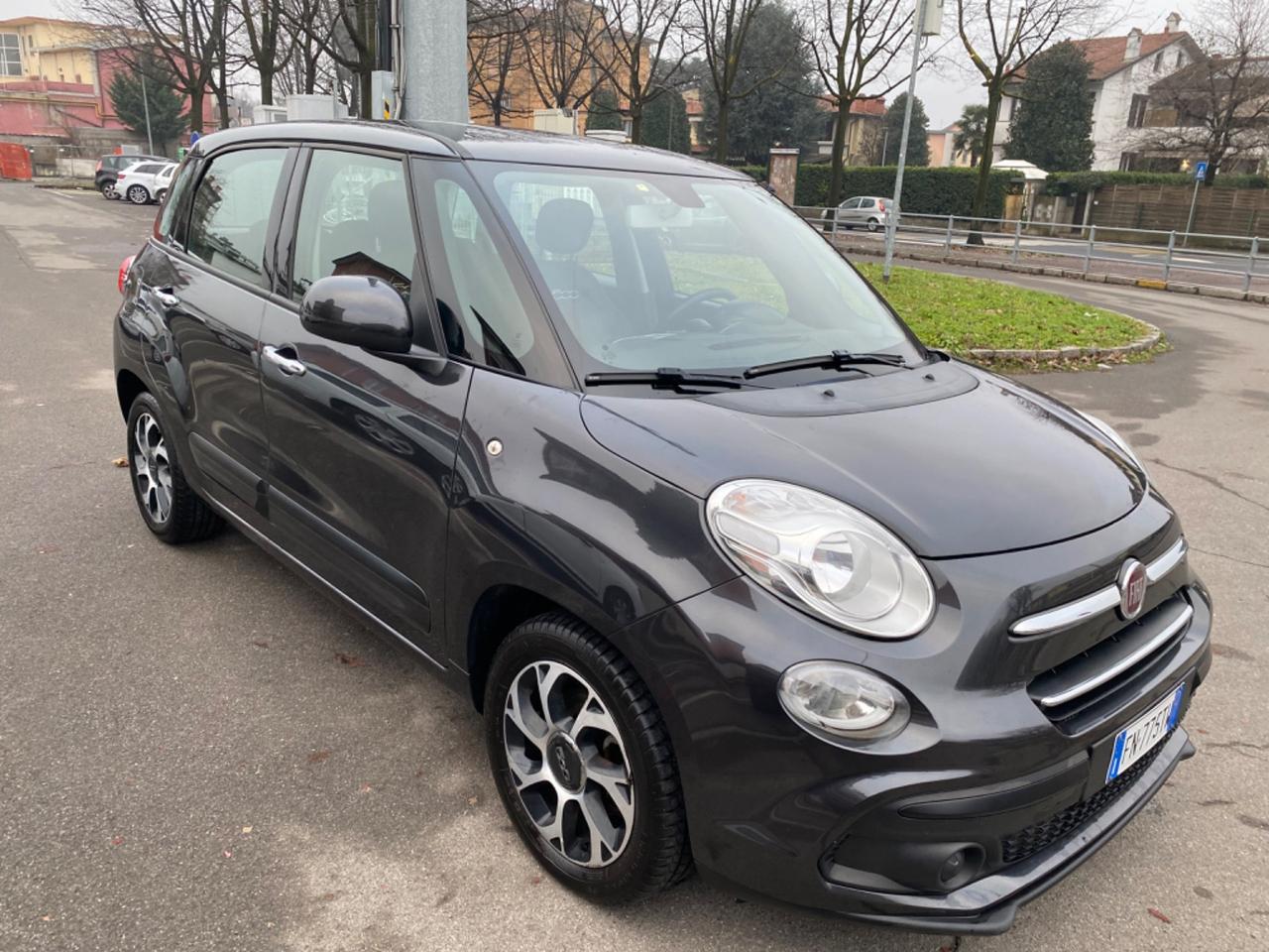 Fiat 500L 1.3 Multijet 95 CV Dualogic Lounge