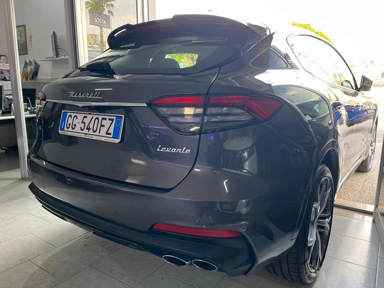 Maserati Levante V6 3.0 250cv Diesel Q4 Gransport
