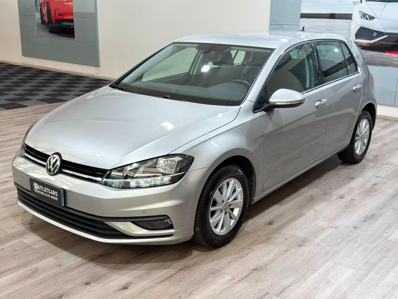 VOLKSWAGEN GOLF 1.6TDI 115CV 5P 2019