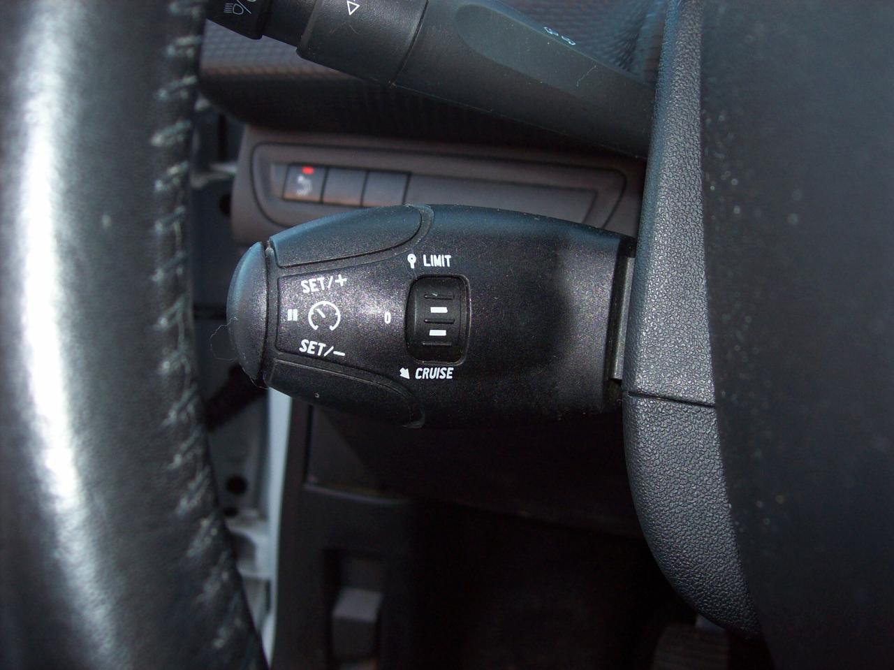 Peugeot 2008 BlueHDi 100 Black Matt km 130000 x neopatentati