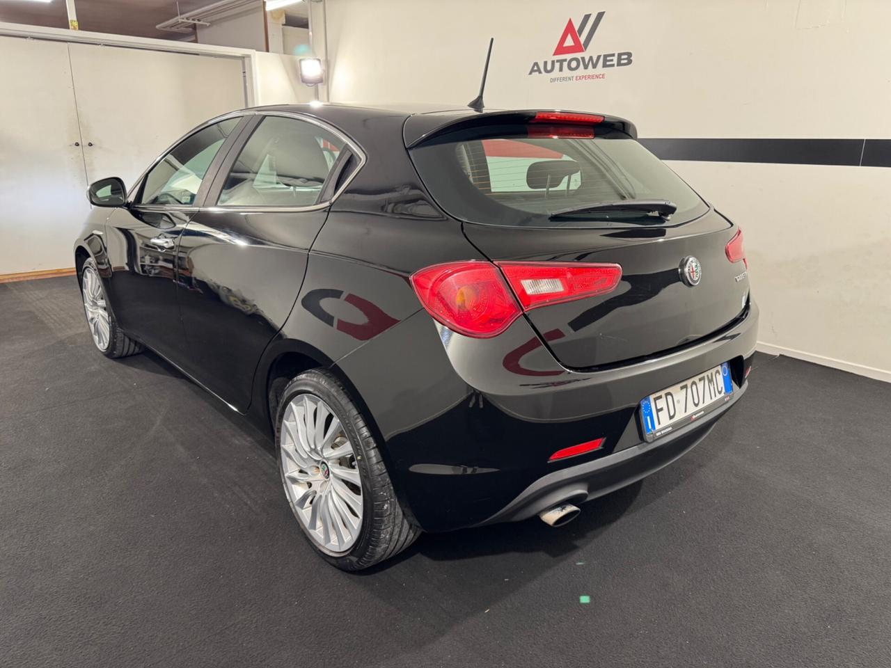 Alfa Romeo Giulietta 1.4 Turbo 120 CV Super* cerchi da 18"