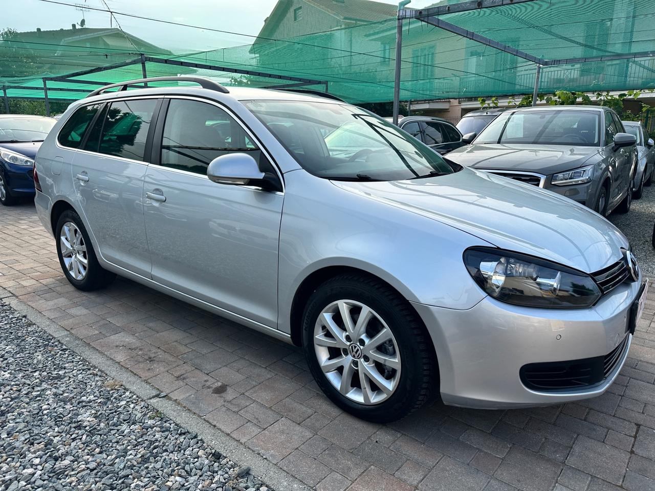 Volkswagen Golf Variant 1.6 TDI DPF Highline