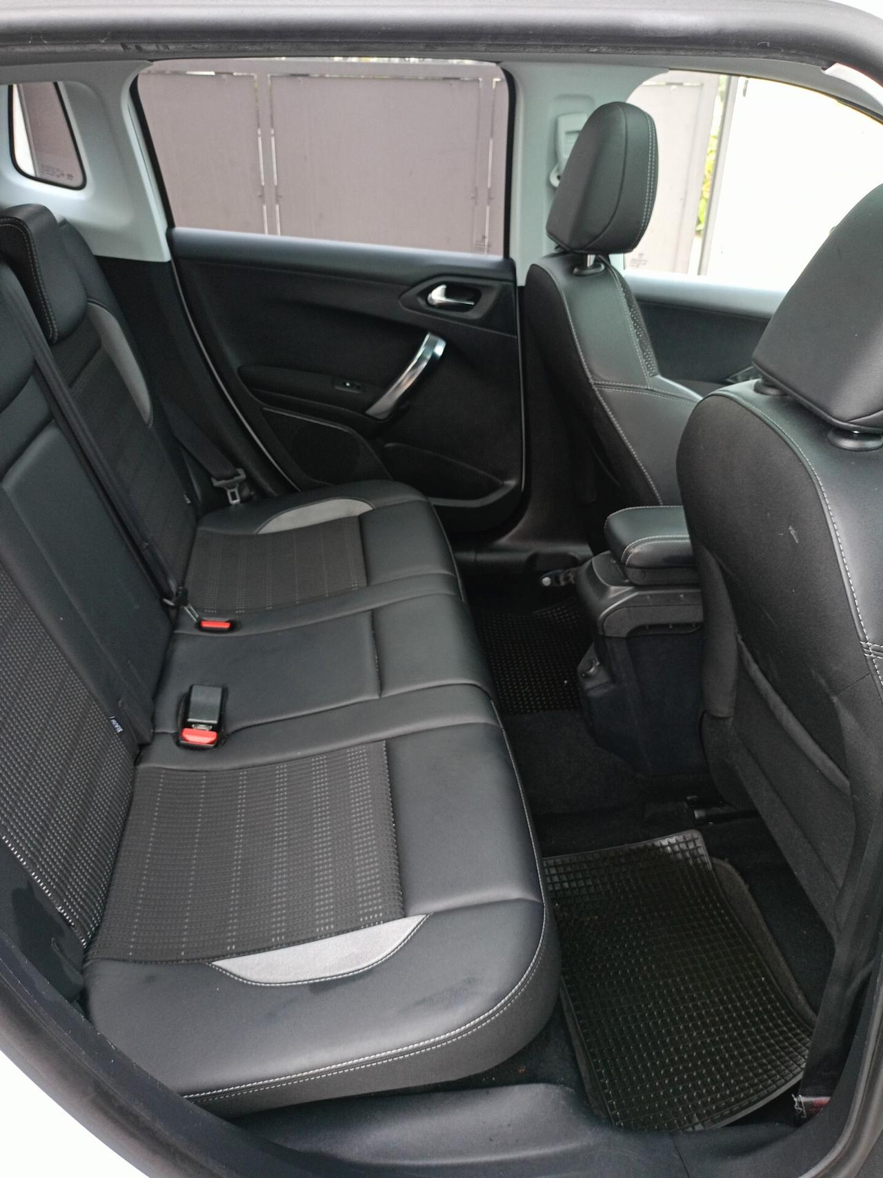 Peugeot 2008 1200 Turbo 110 S&S Allure