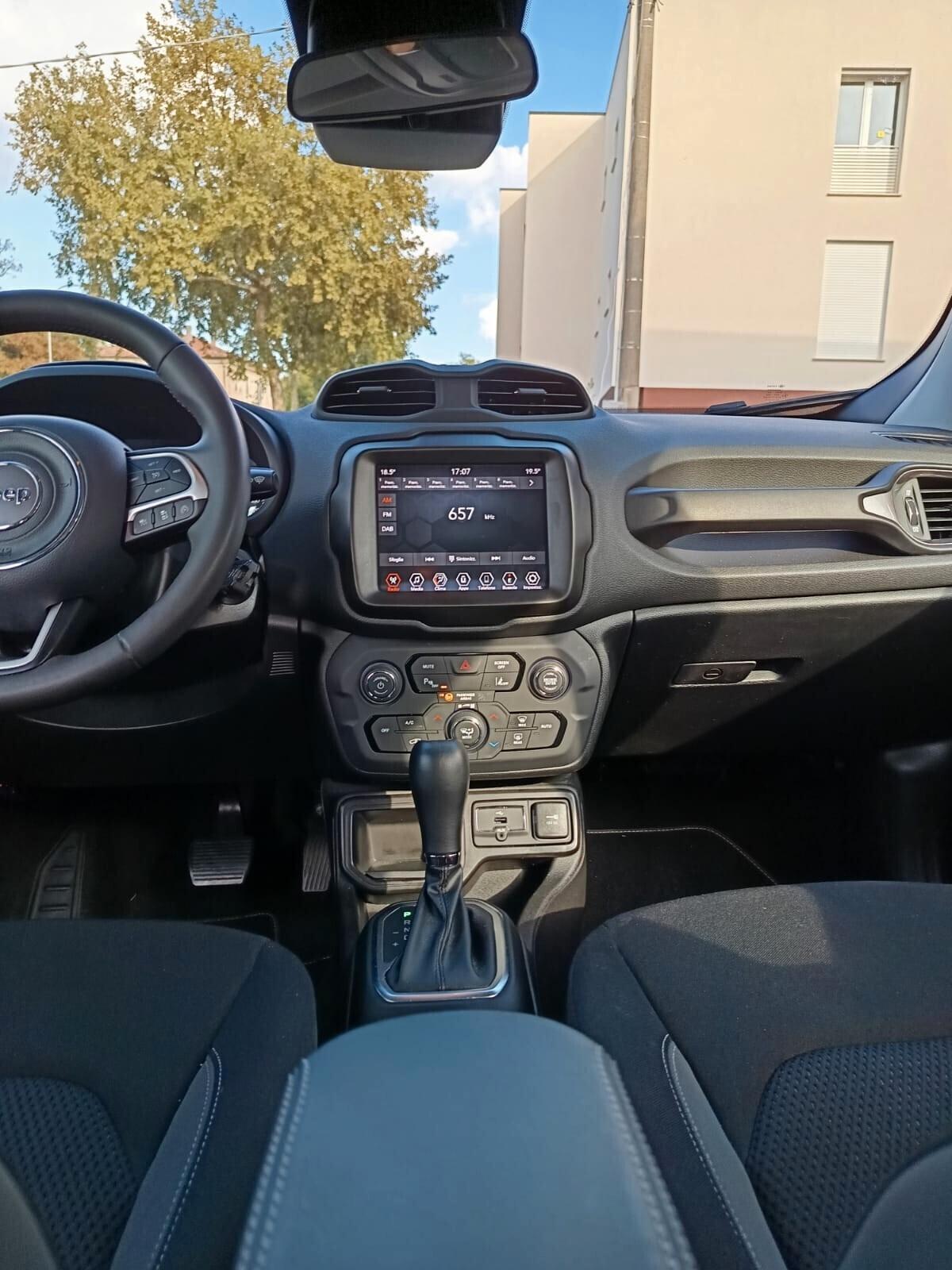 Jeep Renegade 1.5 Turbo T4 MHEV Limited