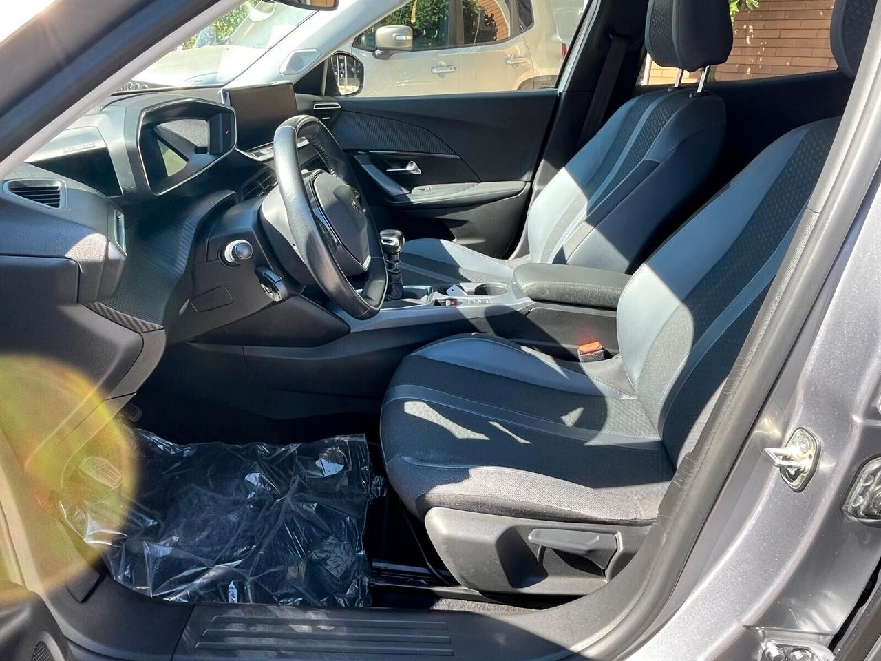 Peugeot 2008 BlueHDi 100 S&S Allure