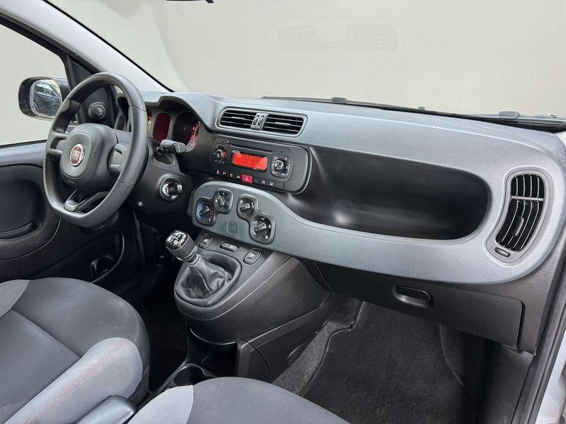 FIAT Panda 1.2 Easy 69cv E6 UNIPRO NEOPATENTATI CRONOLOGIA TAGLIANDI