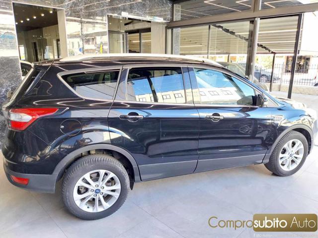 FORD Kuga 1.5 TDCI 120 CV Titanium ( Garanzia 12 Mesi)