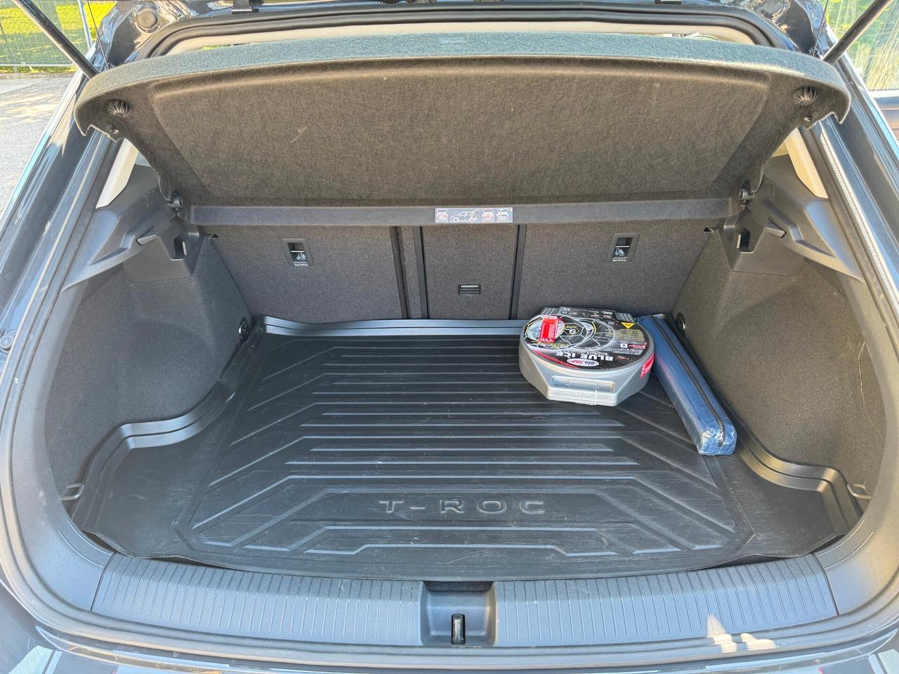 Volkswagen T-Roc 1.6 TDI SCR Business BlueMotion Technology