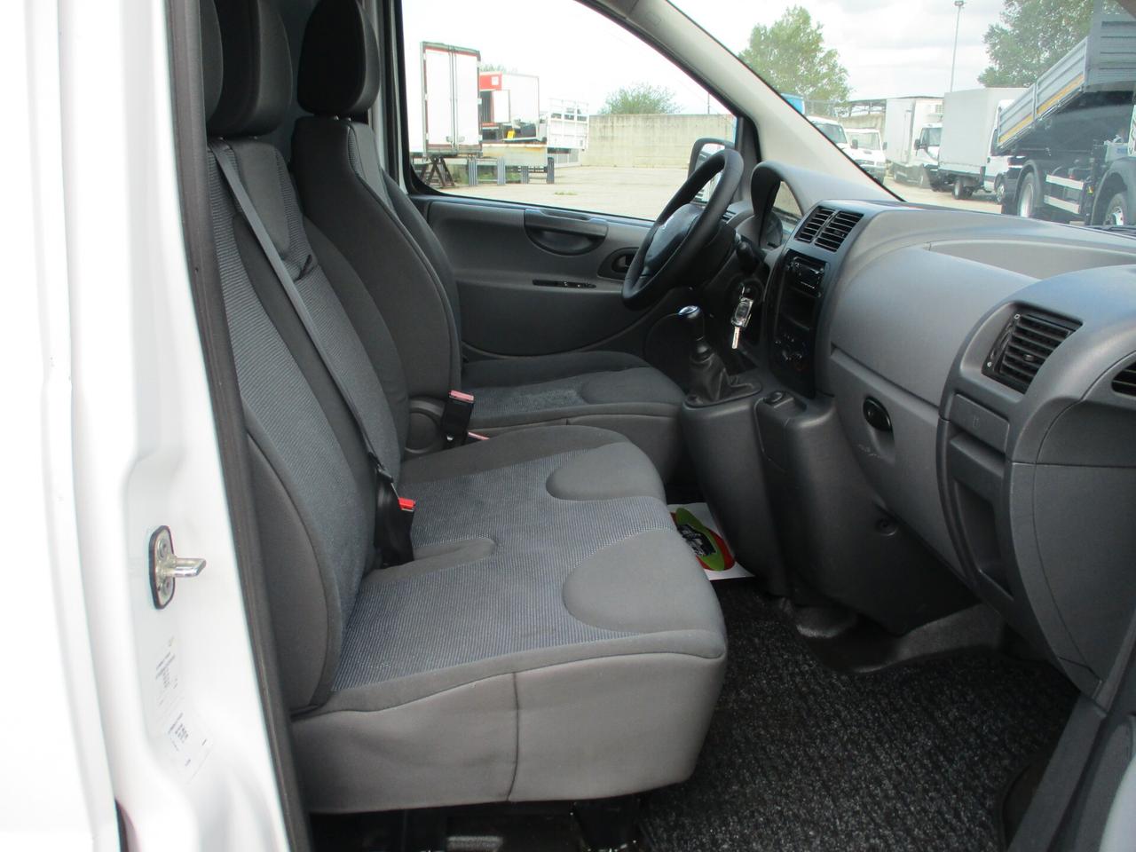 Peugeot Expert 1.6 90CV E 3 POSTI FURG.