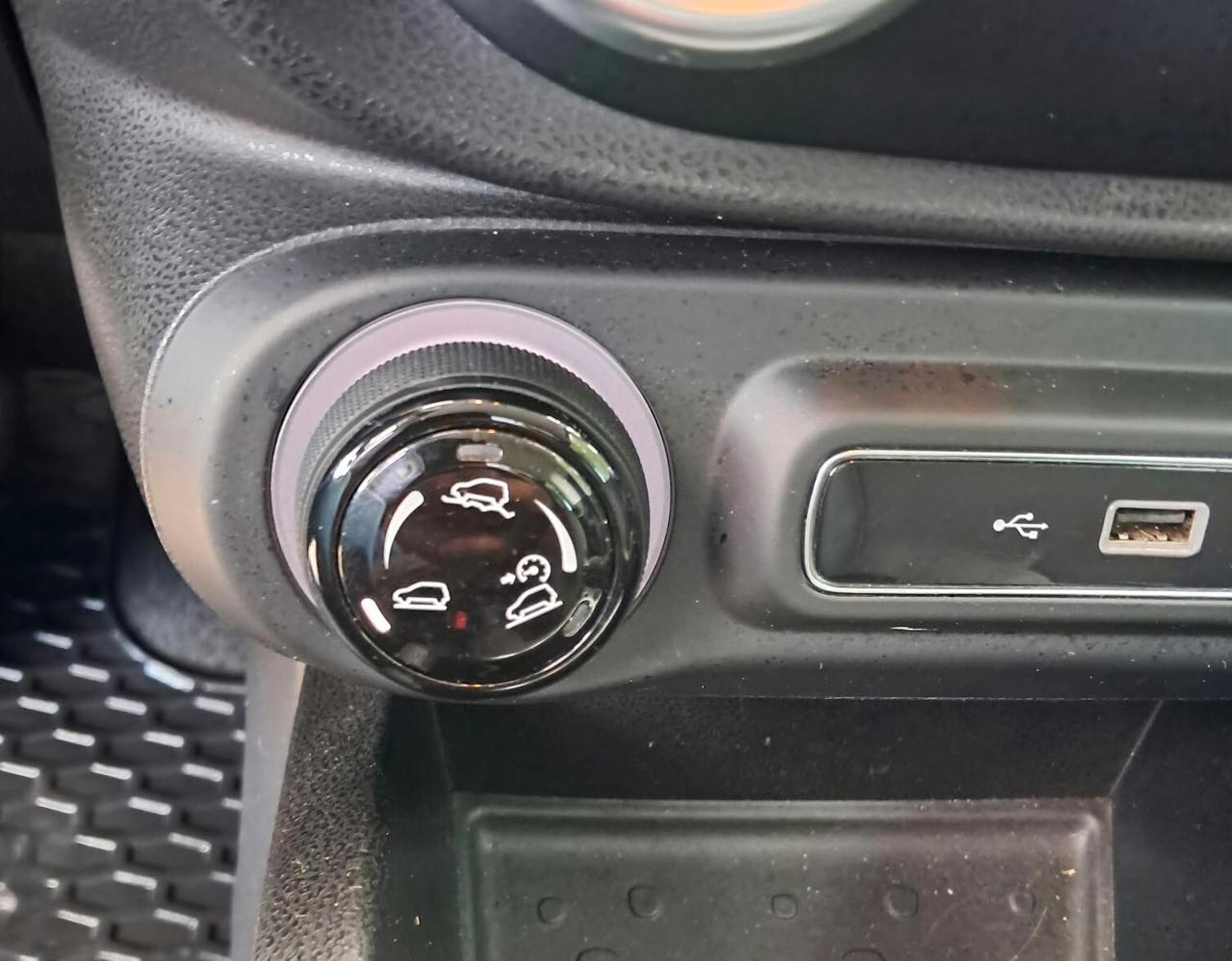 Fiat 500L 1.6 Multijet 120 CV Mirror City Cross