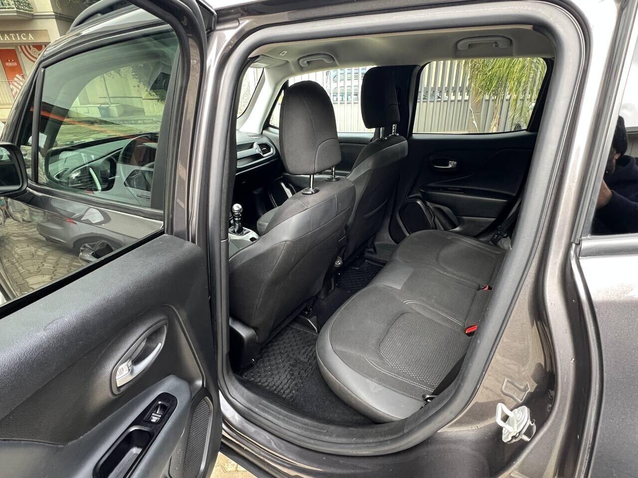 Jeep Renegade 1.6 Mjt 130 CV Longitude