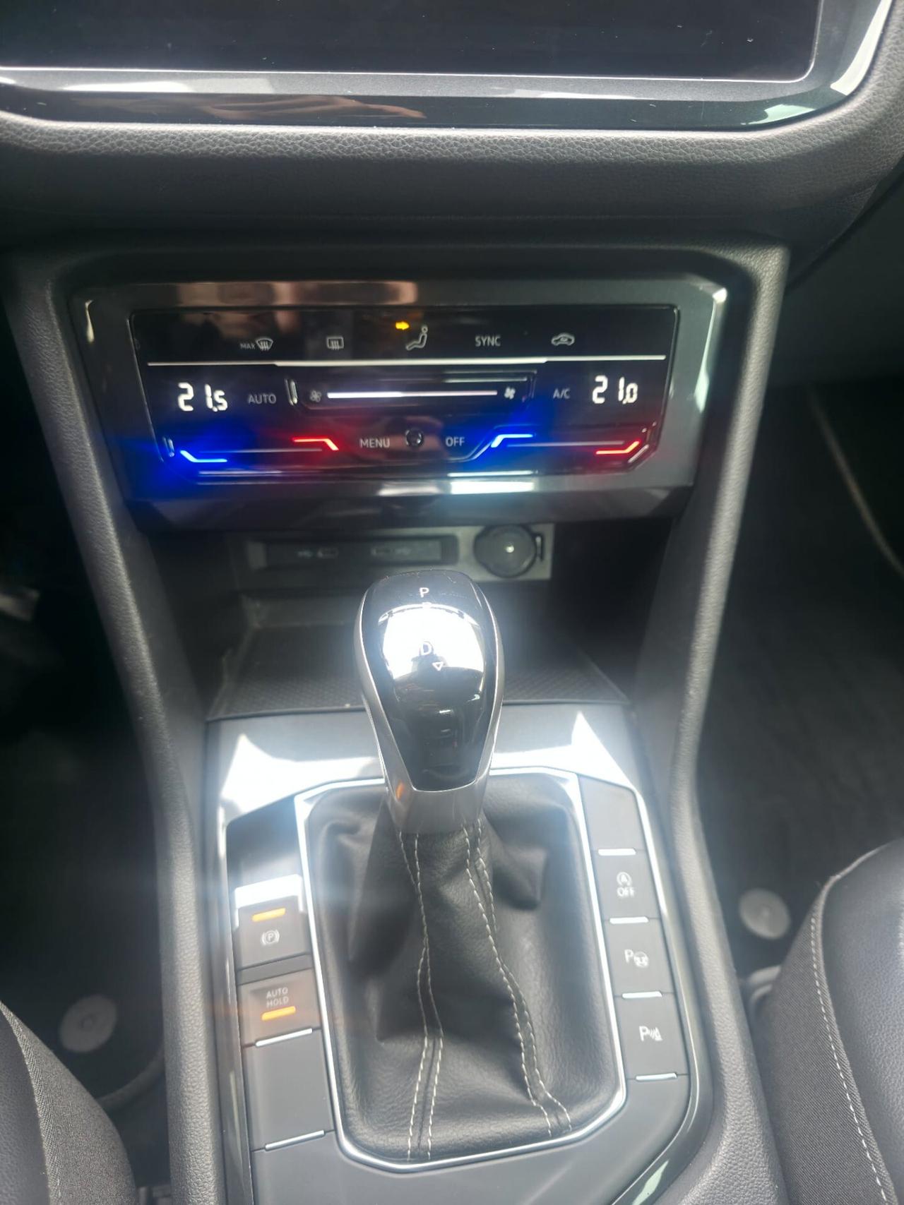 Volkswagen Tiguan 2.0 TDI 150 CV SCR DSG R-Line