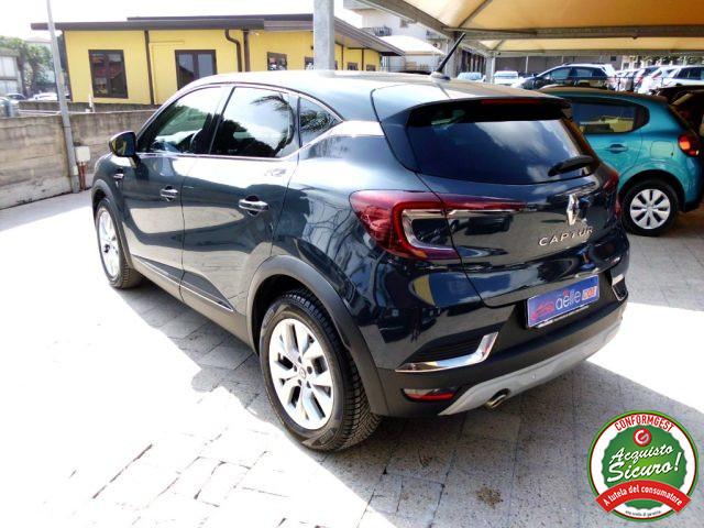RENAULT Captur Mild Hybrid 140 CV Intens