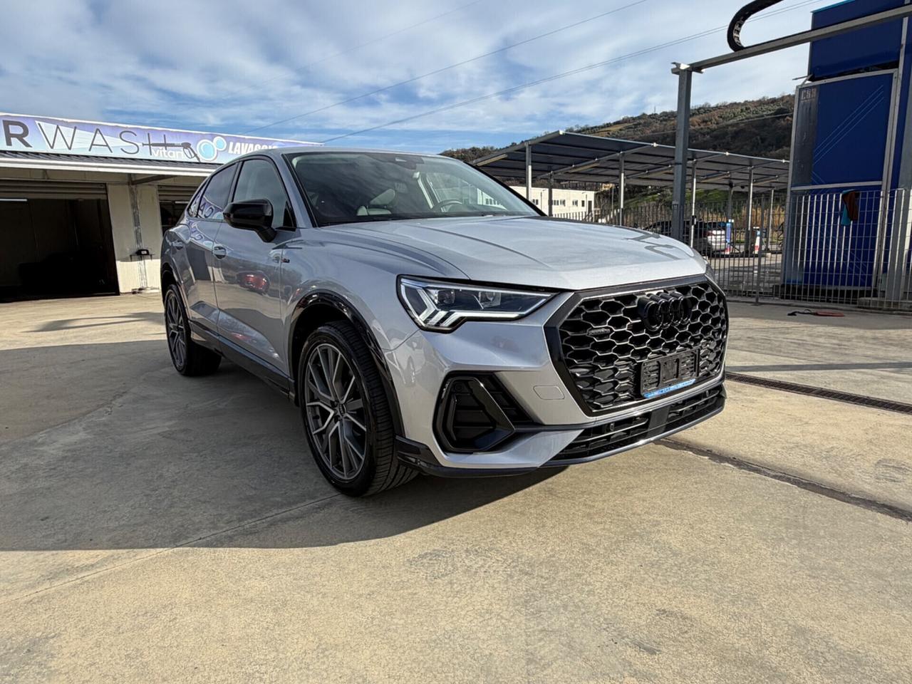 Audi Q3 40 TDI quattro S tronic line edition