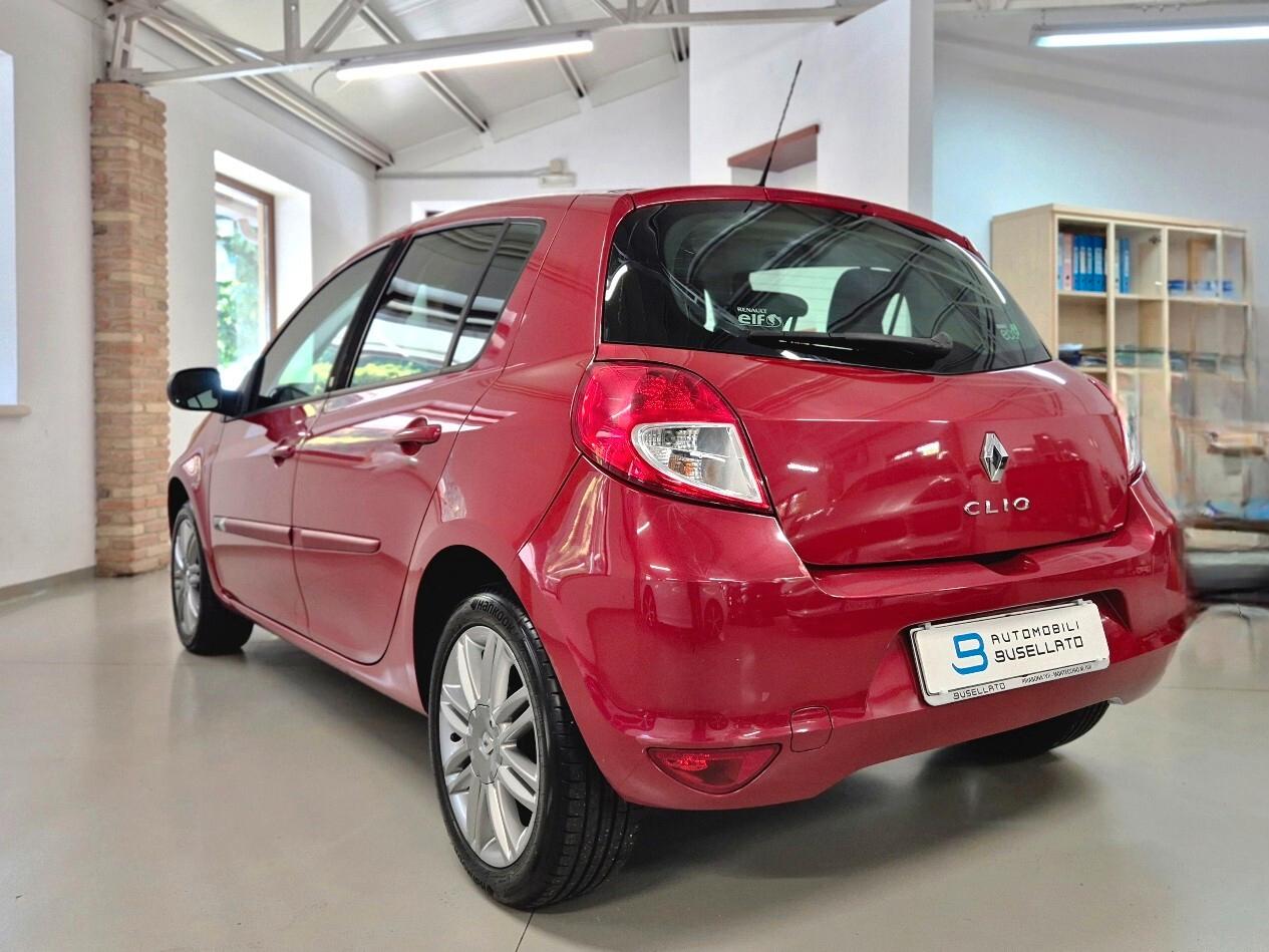 Renault Clio 1.2 16V 5 porte Dynamique