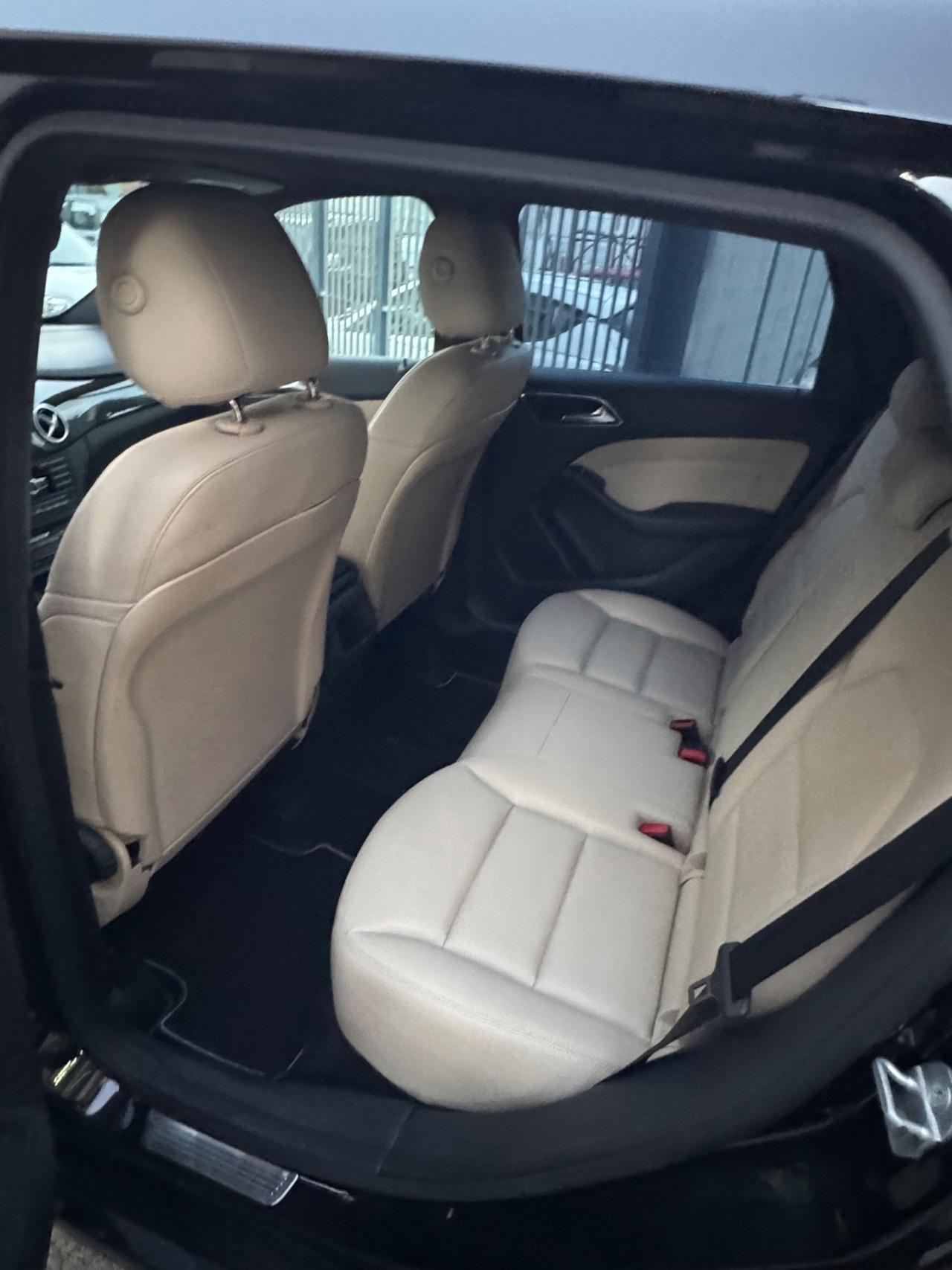 Mercedes-benz B 180 CDI BlueEFFICIENCY Premium