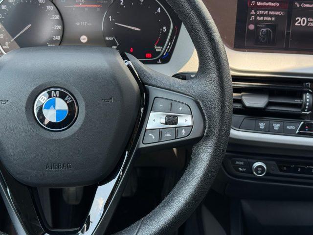 BMW 118 d 5p. Business