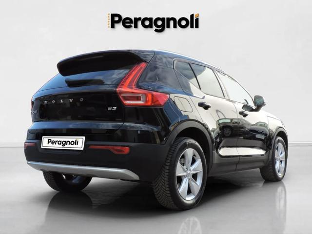 VOLVO XC40 B3 automatico Core Aziendale