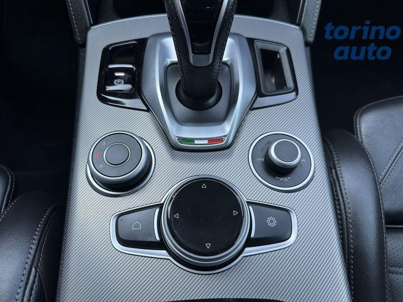 Alfa Romeo Stelvio Stelvio 2.2 Turbodiesel 210 CV AT8 Q4 Veloce