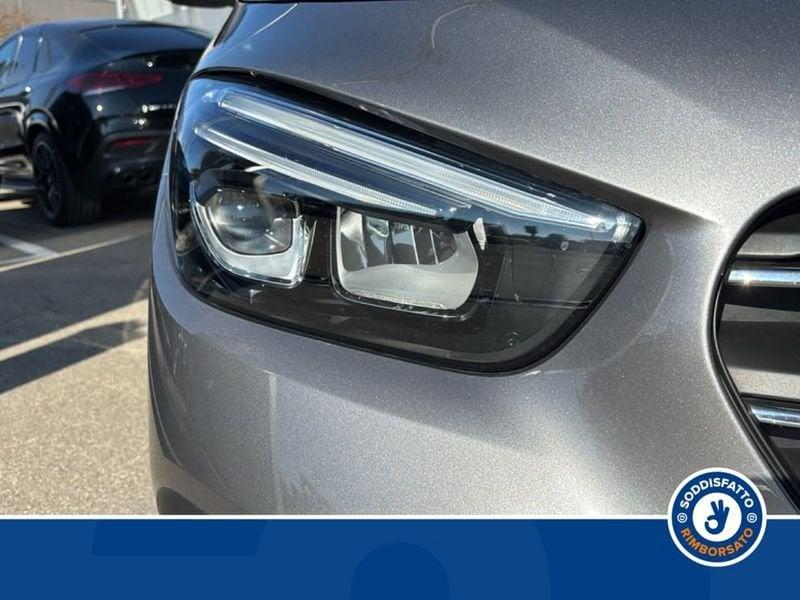 Mercedes-Benz Classe T 180 d AT