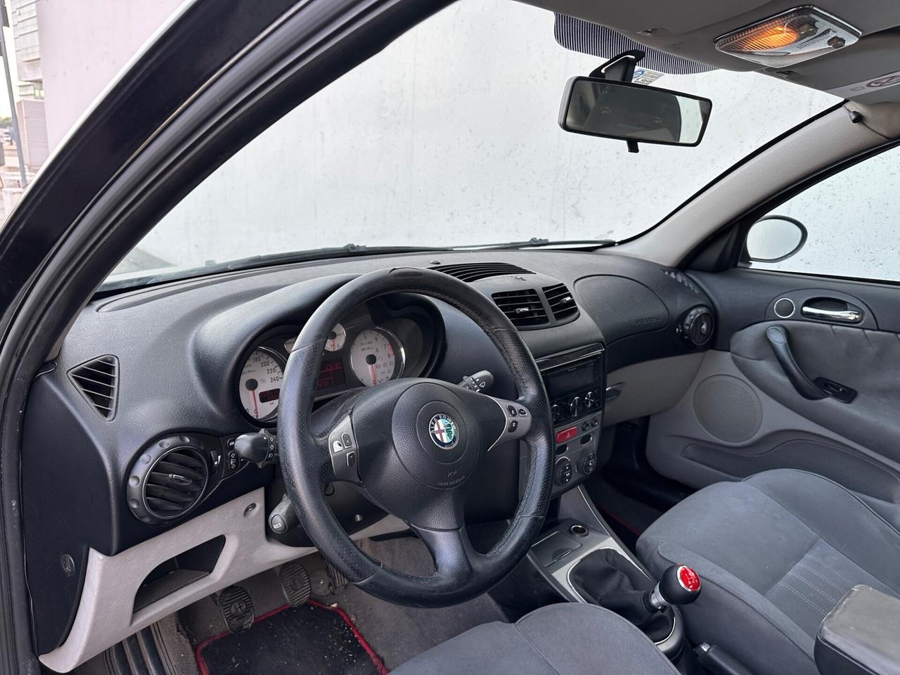 Alfa Romeo 147 1.6 16V Adatta Per Neopatentati