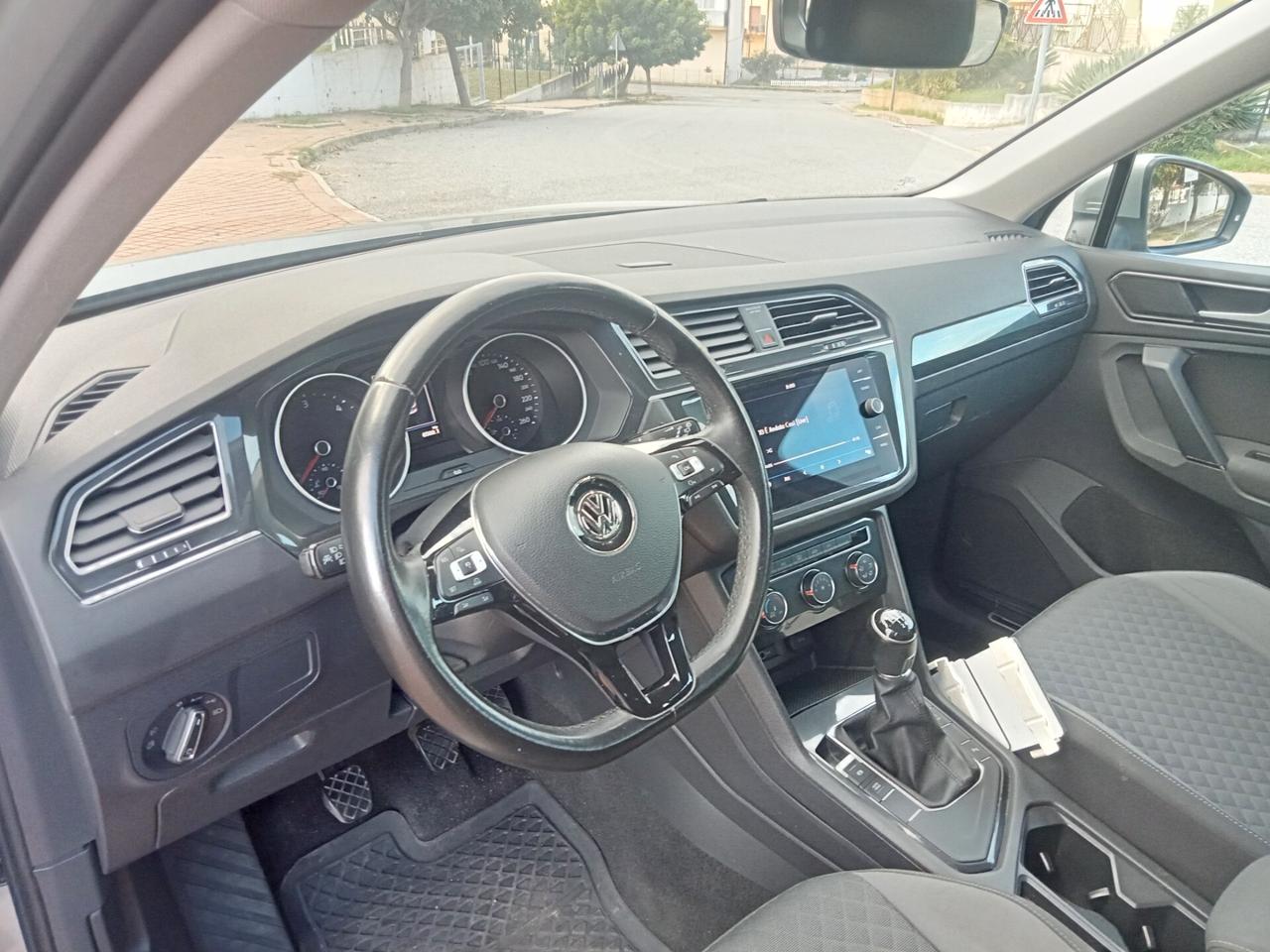 Volkswagen Tiguan 1.6 TDI SCR Business BlueMotion Technology