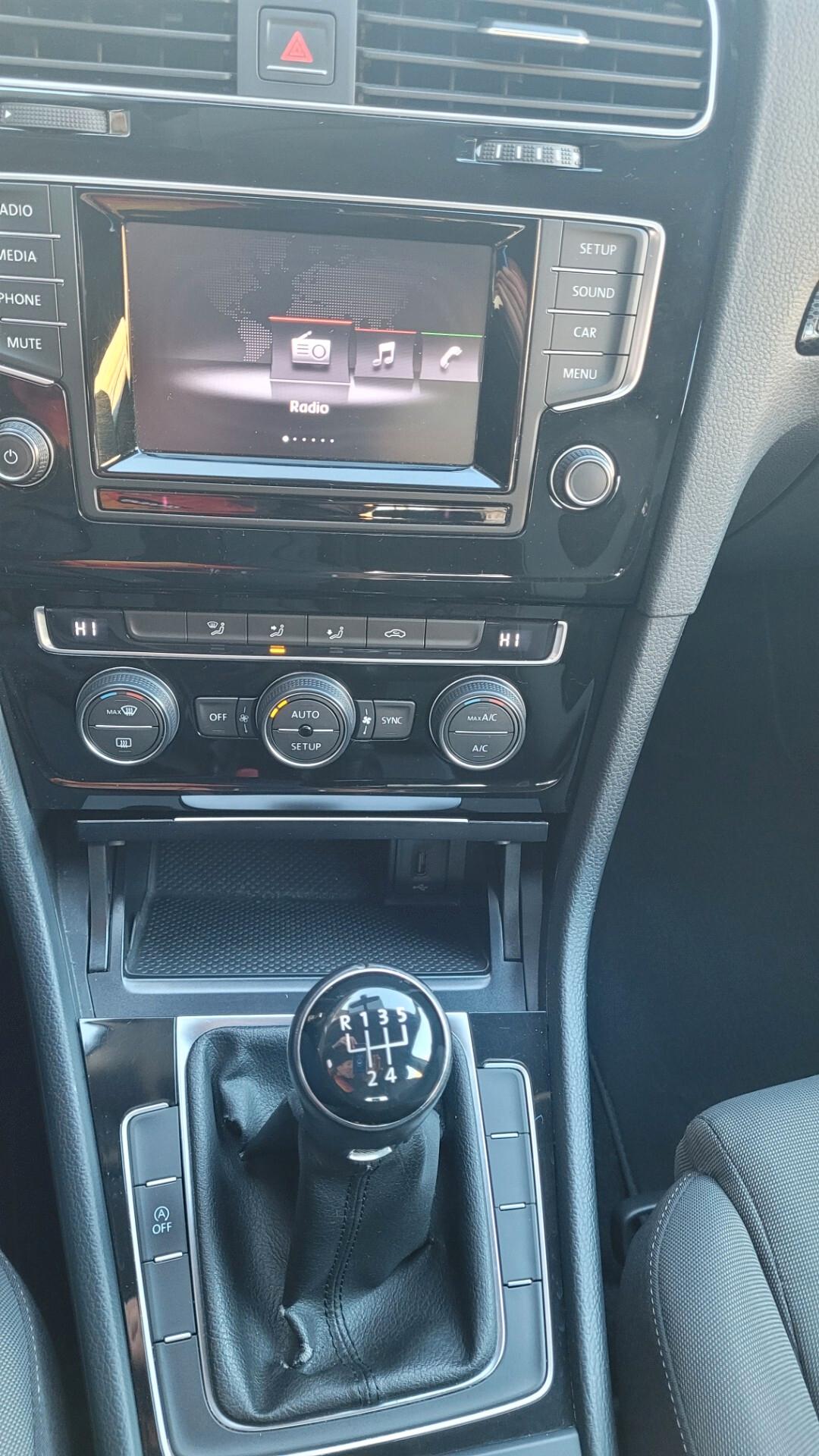 Volkswagen Golf 1.6 TDI 5p. NON TRATTABILE..NO GARANZIA..