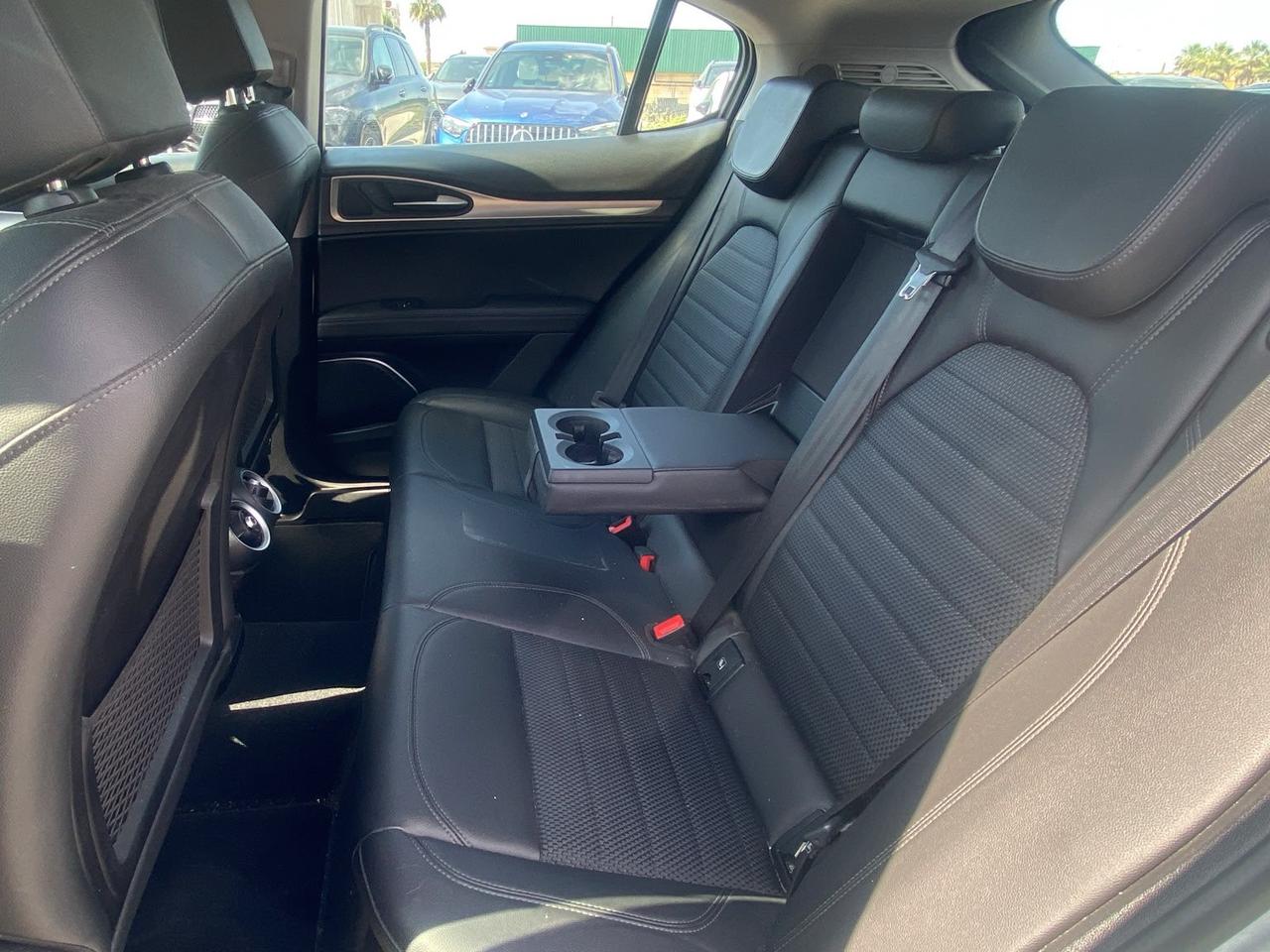 ALFA ROMEO Stelvio 2020 - Stelvio 2.2 t Sprint rwd 190cv auto