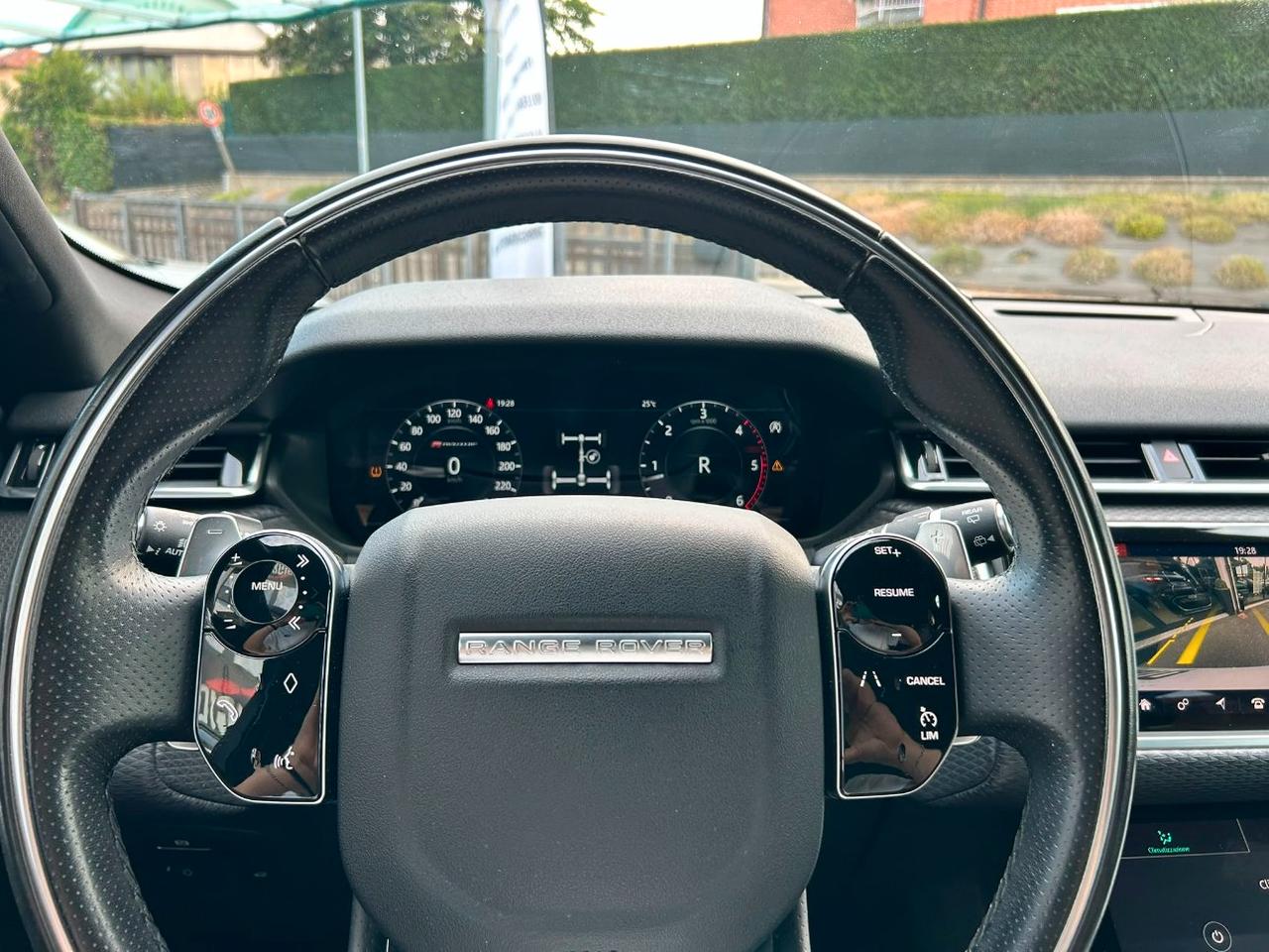 LAND ROVER Range Rover Velar 2.0D I4 240 CV R-Dynamic SE