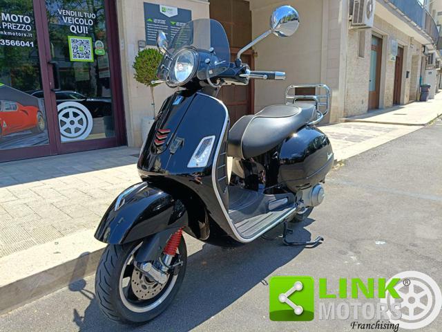 PIAGGIO Vespa GTS 300 Super ABS