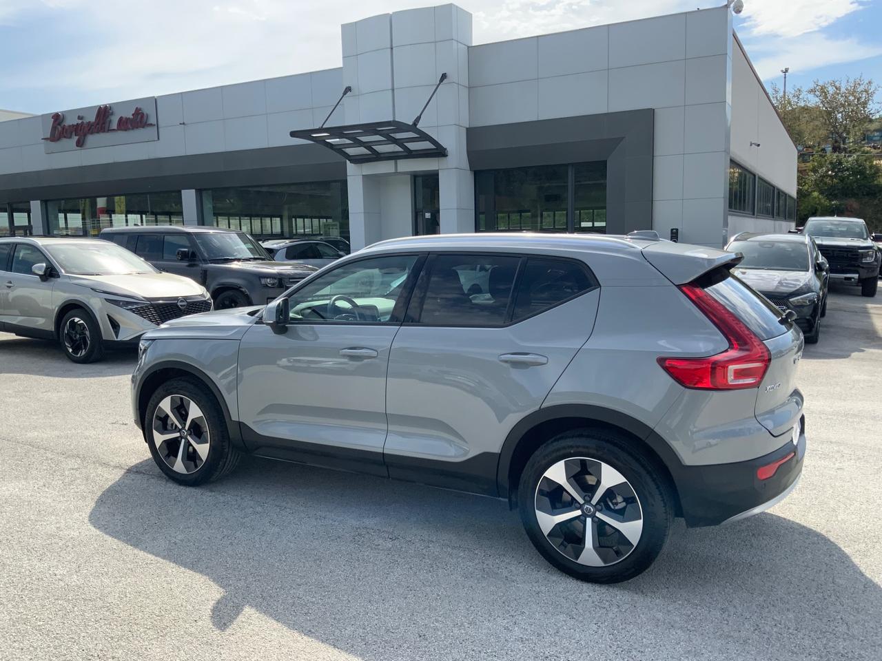 Volvo XC40 B3 automatico Core