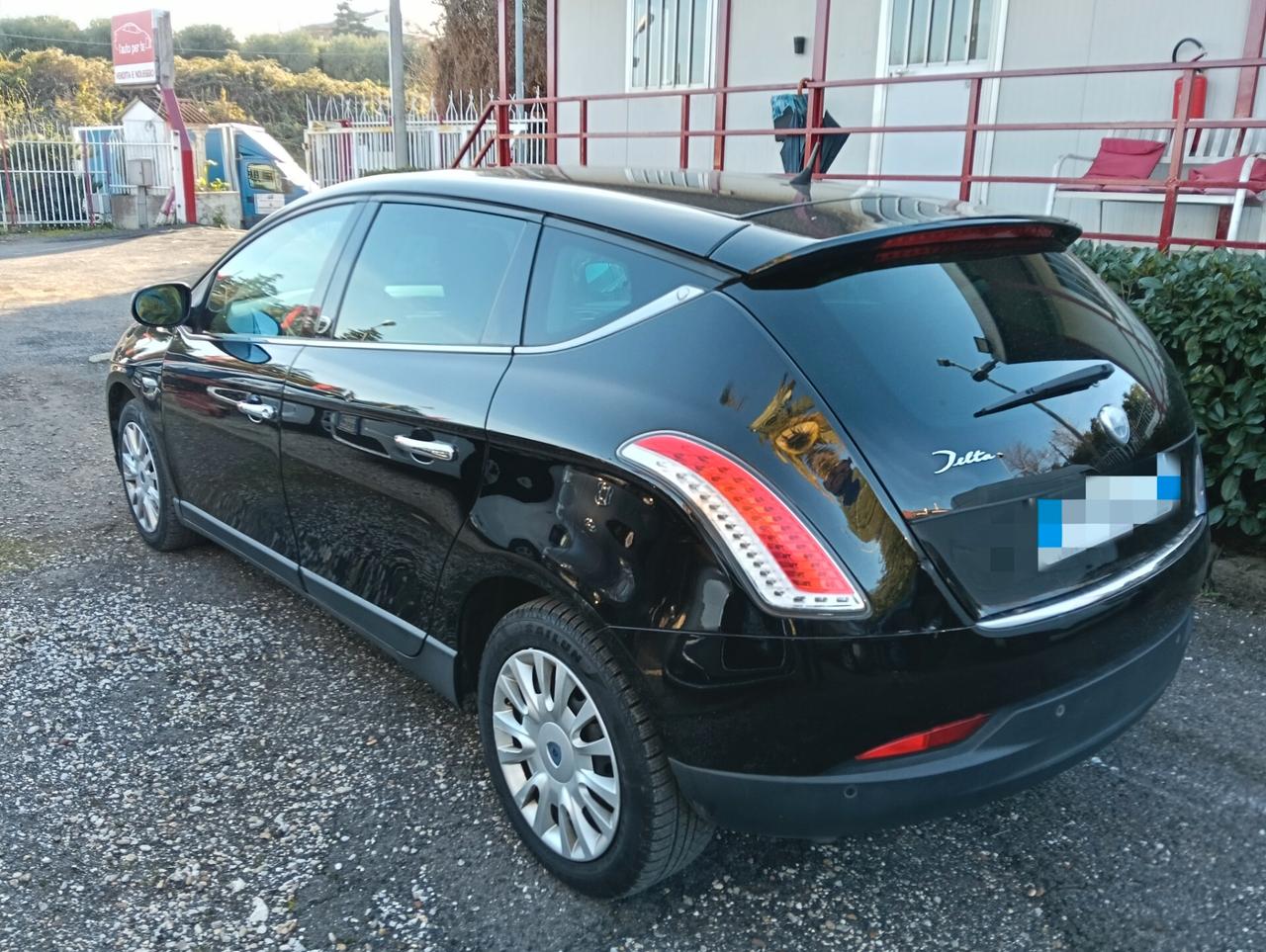 Lancia Delta 1.6 MJT DPF Argento