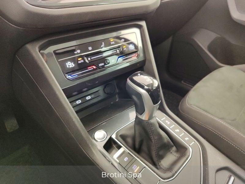 Volkswagen Tiguan 2.0 TDI SCR 110KW Elegance DSG