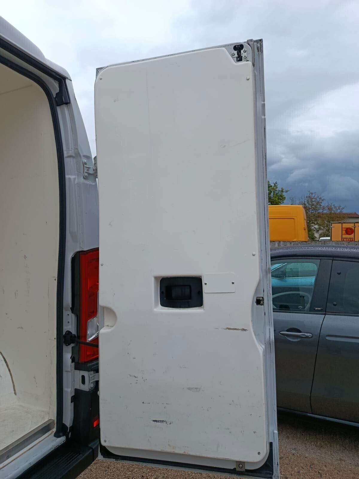 FIAT Ducato Peugeot Boxer 333 2.2 BlueHDi 140 L2H2 Frigo-2022