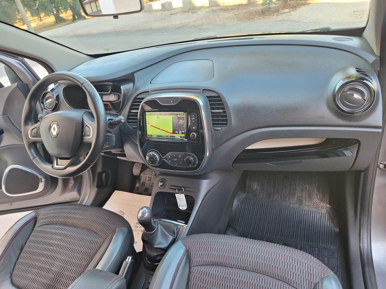 Renault Captur 1.5 DCI Hypnotic PELLE NAVI 2017