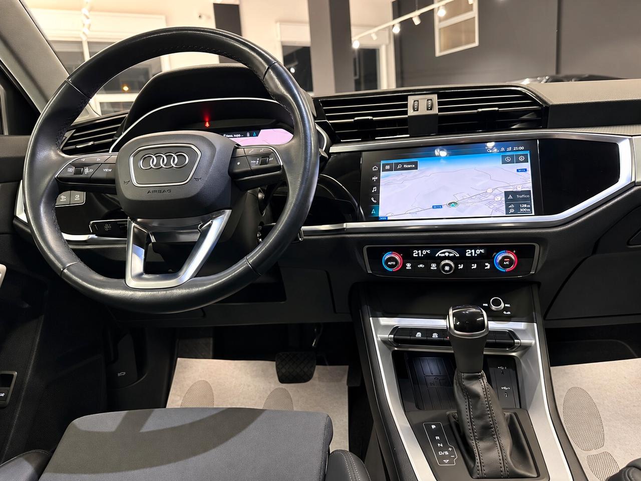 Audi Q3 2.0 150 CV quattro S tronic S Line 2023