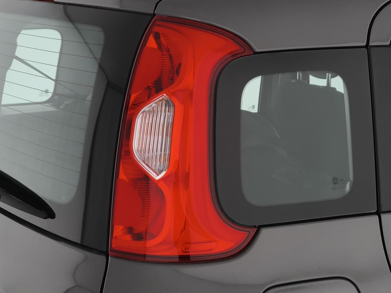 Fiat Panda 1.0 firefly hybrid 70cv 5 Posti