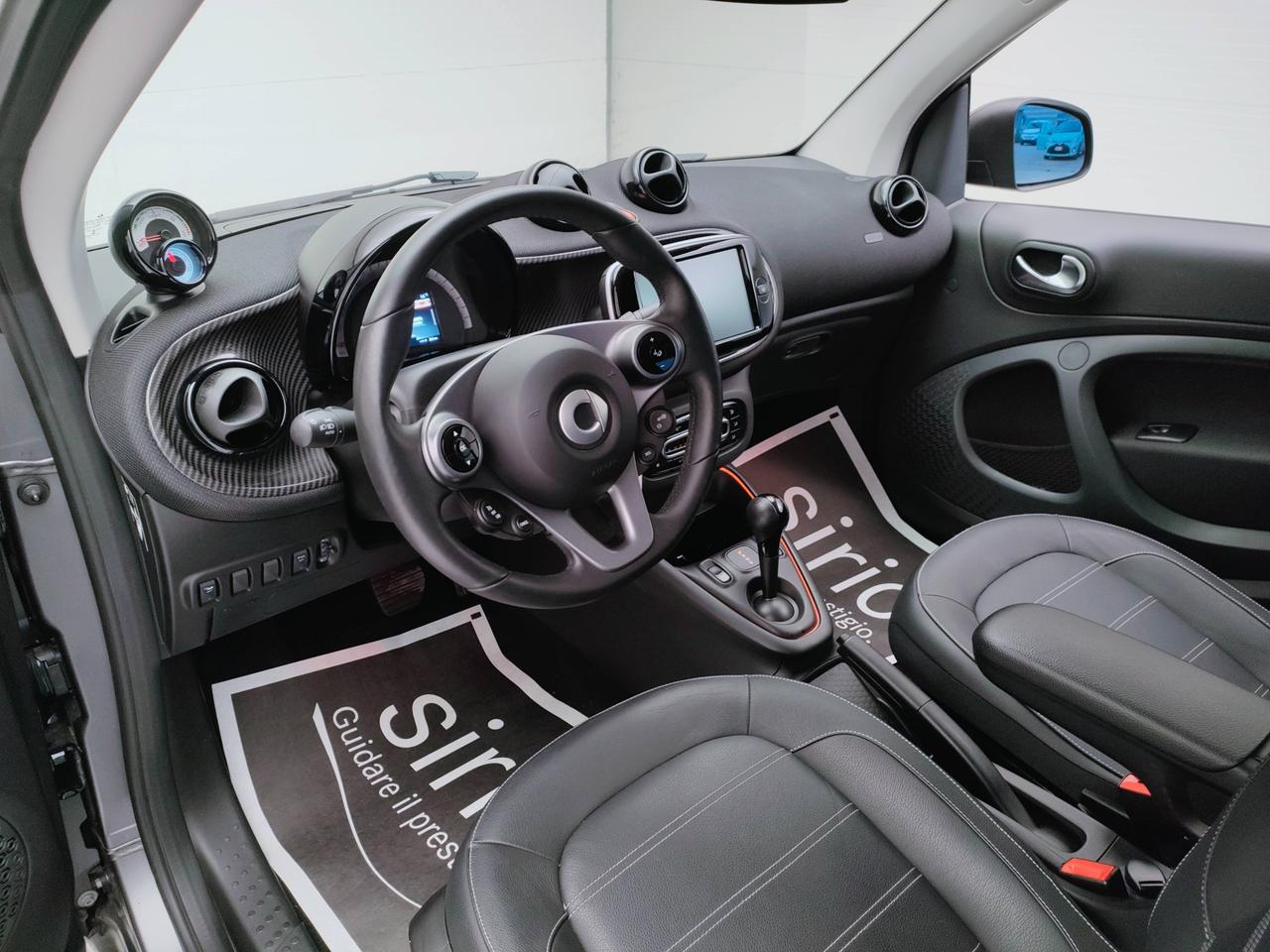 SMART Fortwo III 2020 Cabrio - Fortwo Cabrio eq suitegrey-grey 22kW