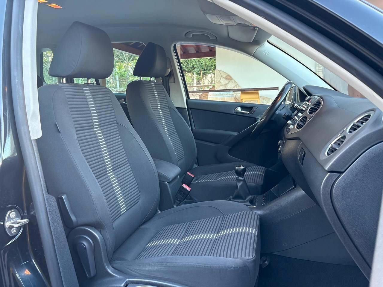 Volkswagen Tiguan 2.0 TDI DPF 4MOTION Sport & Style 4X4