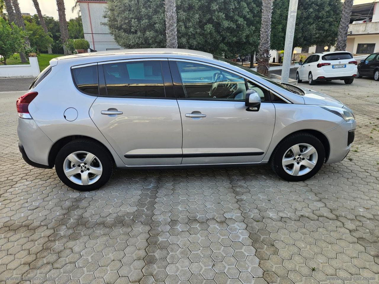 PEUGEOT 3008 BlueHDi 120 S&S Allure