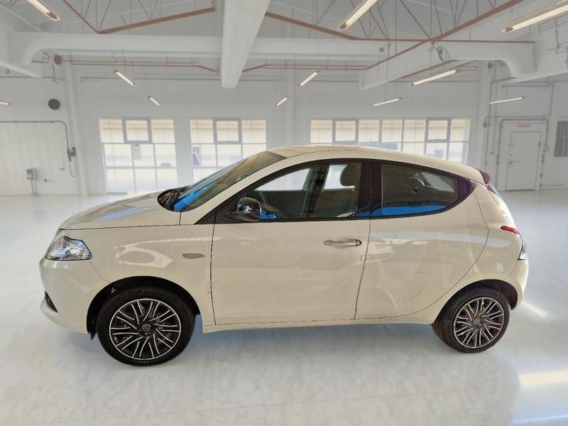 LANCIA YPSILON 1.0 FireFly 70cv Hybrid Oro 5 PORTE