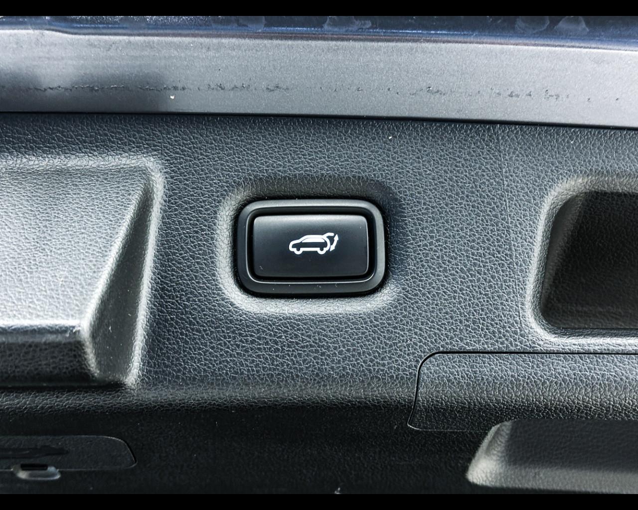 HYUNDAI Santa Fe 4ªs 18-24 - Santa Fe 1.6 T-GDI HEV 4WD AT 7 posti 2