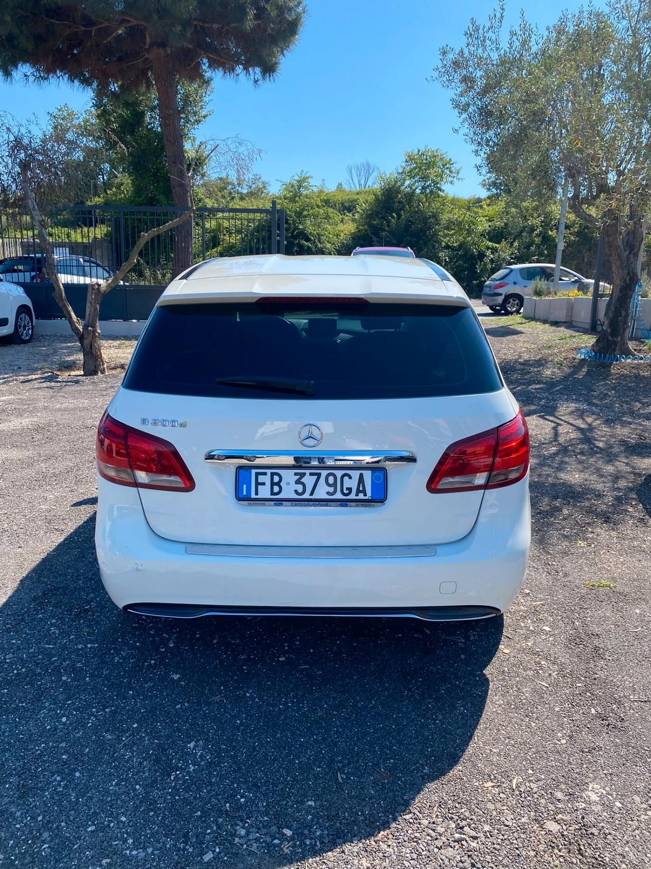 Mercedes-benz B 200 d Automatic Premium
