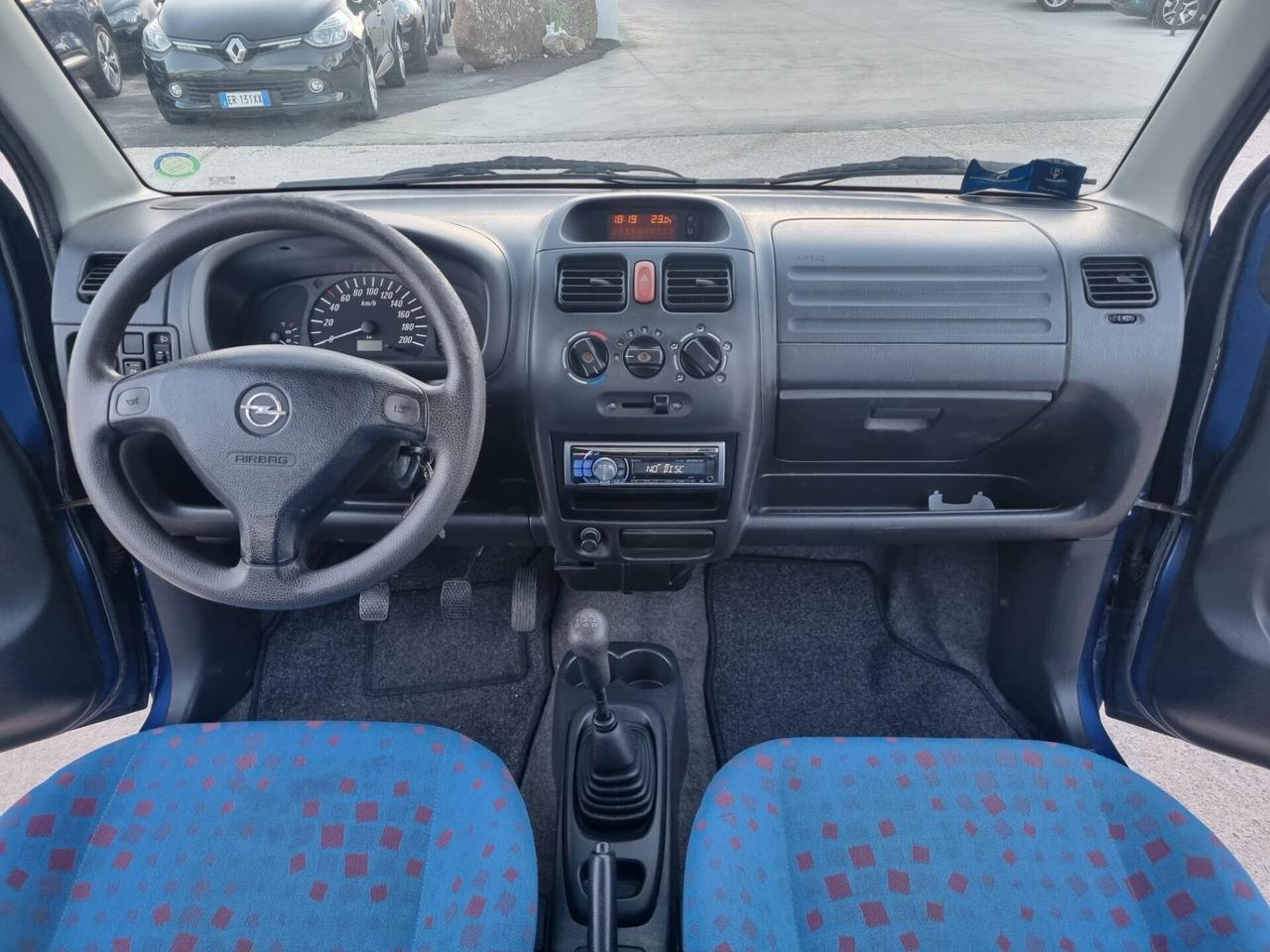Opel Agila 1.0 12V Comfort