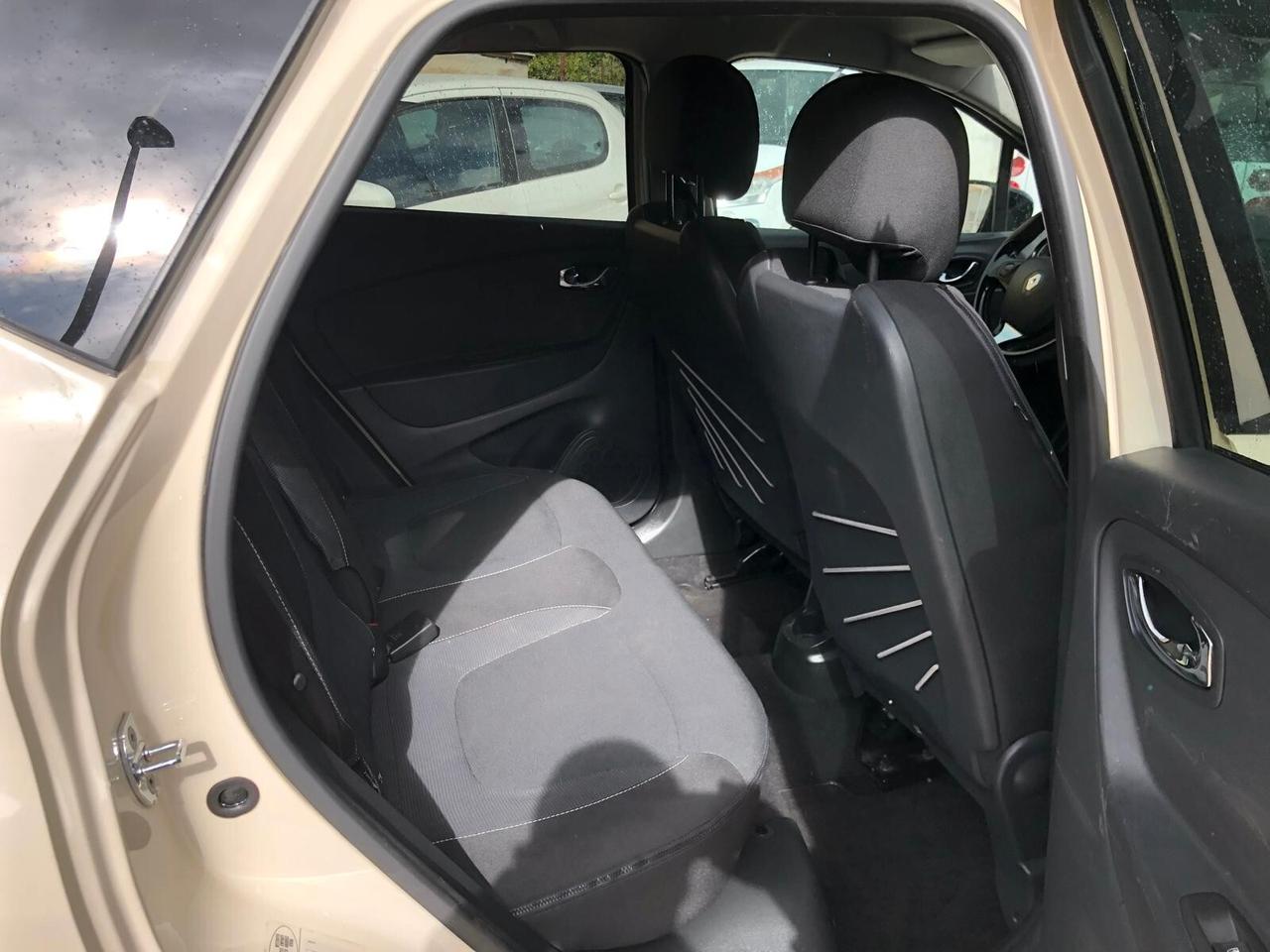 RENAUL CAPTUR 0.9 TCe 90CV ENERGY R-LINK - 2014