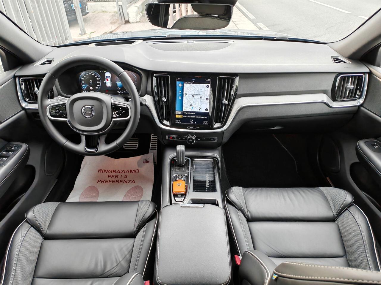 Volvo V60 T8 Recharge AWD Plug-in Hybrid R-design